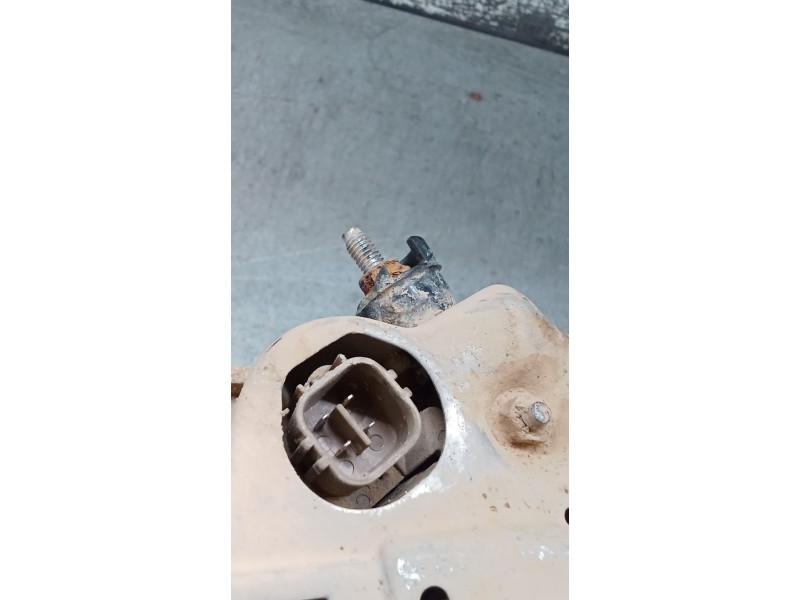 Recambio de alternador para toyota hilux vii pick-up (_n1_, _n2_, _n3_) 2.5 d-4d 4wd (kun25_) referencia OEM IAM 446961  06