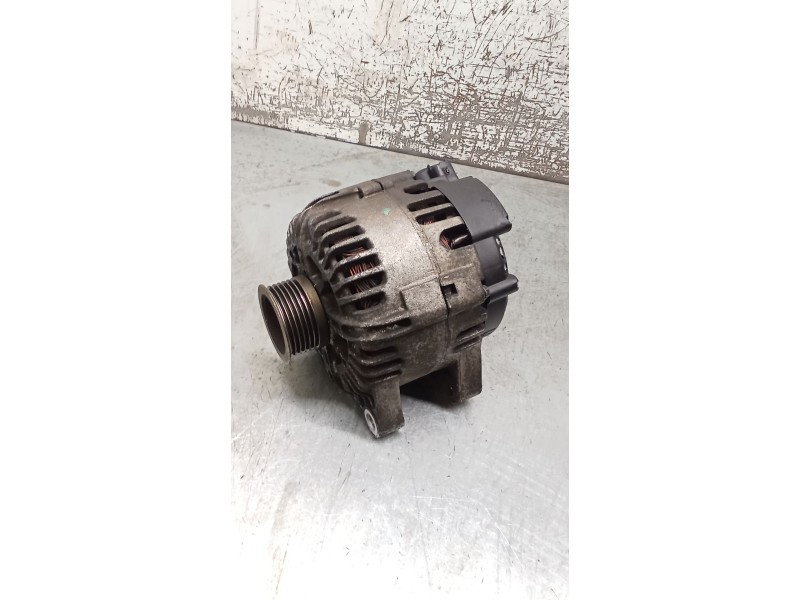 Recambio de alternador para citroën xsara (n1) 2.0 hdi 90 referencia OEM IAM 9646476280 2542704A 01
