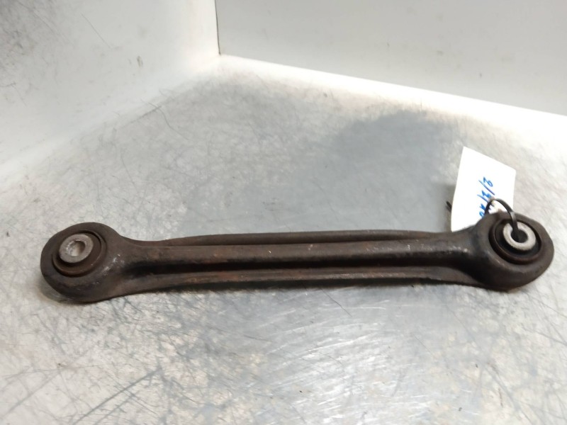 Recambio de tirante trasero izquierdo para ssangyong rodius 2.7 turbodiesel cat referencia OEM IAM   