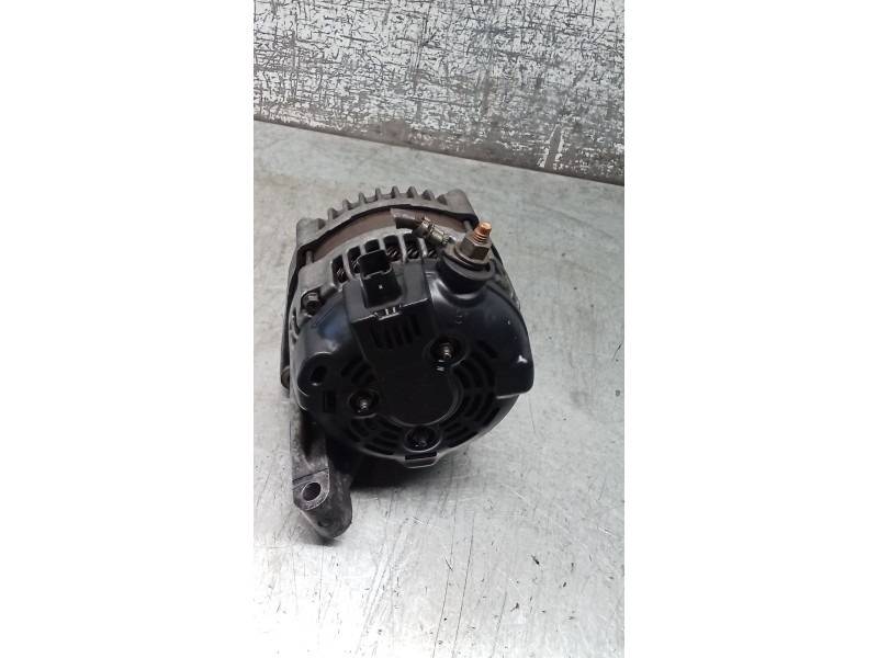Recambio de alternador para jeep cherokee (kj) 2.8 crd 4x4 referencia OEM IAM 56044672AB 1042104241 01