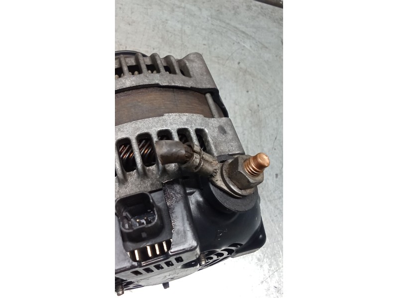 Recambio de alternador para jeep cherokee (kj) 2.8 crd 4x4 referencia OEM IAM 56044672AB 1042104241 01