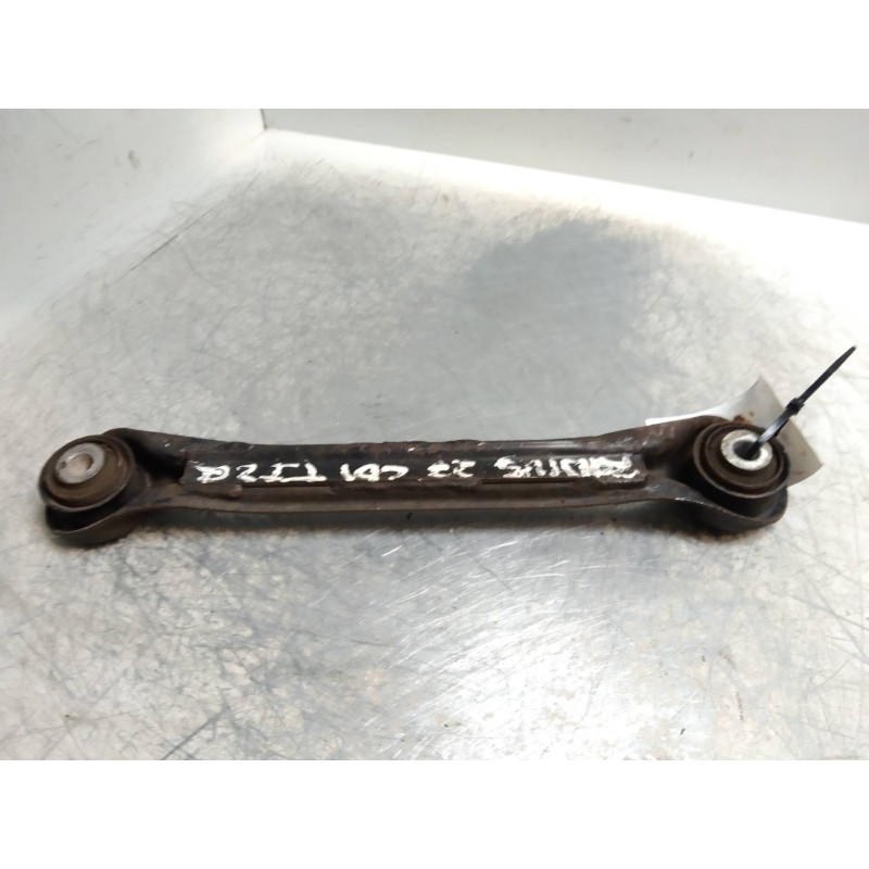 Recambio de tirante trasero izquierdo para ssangyong rodius 2.7 turbodiesel cat referencia OEM IAM   