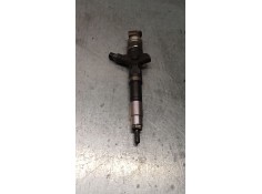 Recambio de inyector para toyota hilux vii pick-up (_n1_, _n2_, _n3_) 2.5 d-4d 4wd (kun25_) referencia OEM IAM 2367030310  DENSO