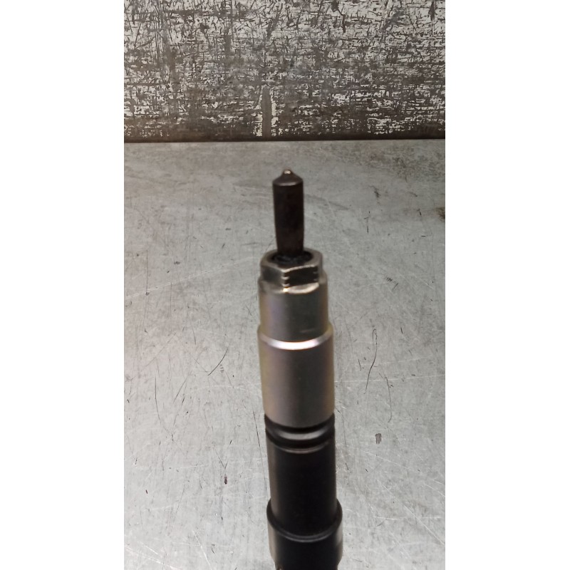 Recambio de inyector para toyota hilux vii pick-up (_n1_, _n2_, _n3_) 2.5 d-4d 4wd (kun25_) referencia OEM IAM 2367030310  DENSO