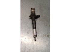 Recambio de inyector para toyota hilux vii pick-up (_n1_, _n2_, _n3_) 2.5 d-4d 4wd (kun25_) referencia OEM IAM 2367030310  DENSO 2