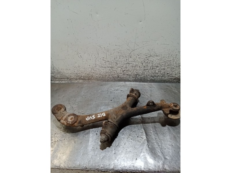 Recambio de brazo suspension superior delantero izquierdo para renault master ii furgoneta (fd) 2.8 dti referencia OEM IAM   98