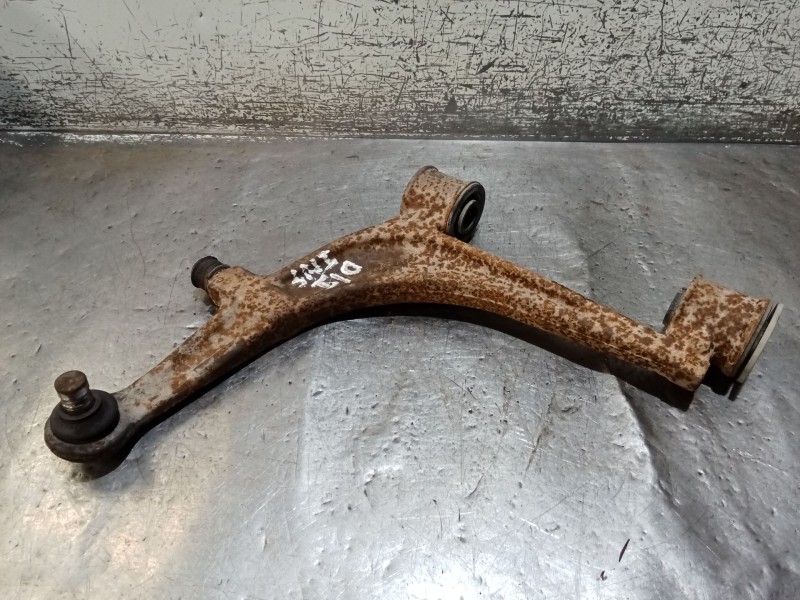 Recambio de brazo suspension inferior delantero izquierdo para renault master ii furgoneta (fd) 2.8 dti referencia OEM IAM   98