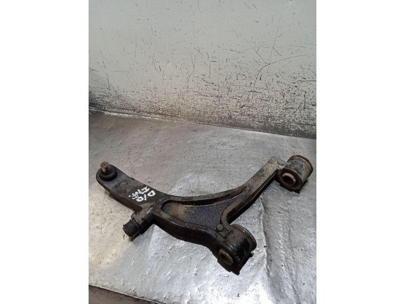 Recambio de brazo suspension inferior delantero derecho para renault master ii furgoneta (fd) 2.8 dti referencia OEM IAM   98