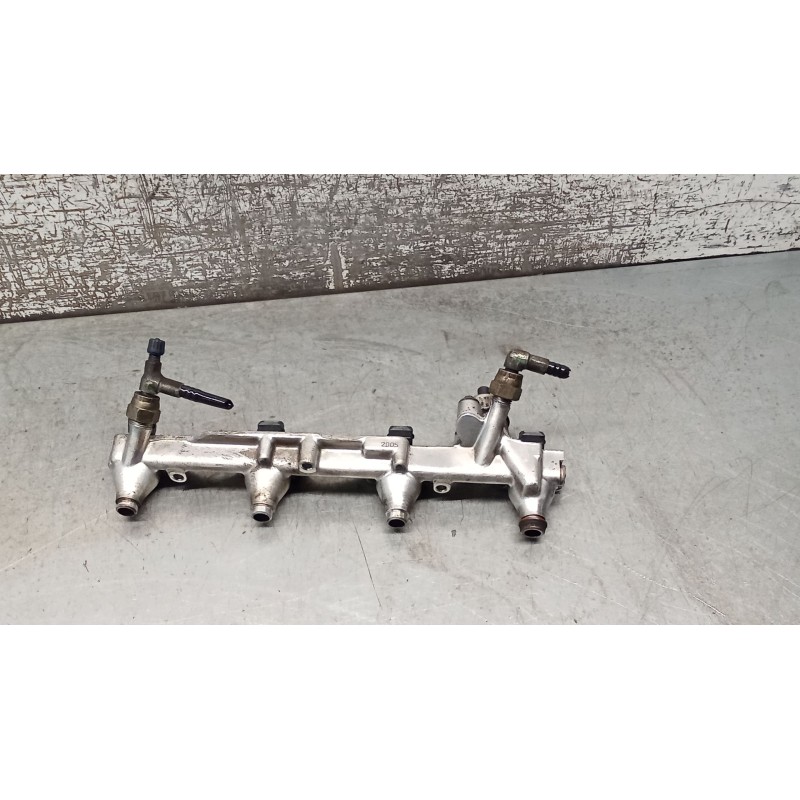 Recambio de rampa inyectora para ford escort v (aal, abl) 1.8 16v xr3i referencia OEM IAM 928F9D280CD  90