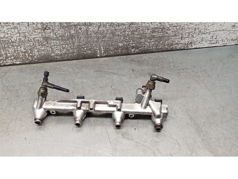 Recambio de rampa inyectora para ford escort v (aal, abl) 1.8 16v xr3i referencia OEM IAM 928F9D280CD  90