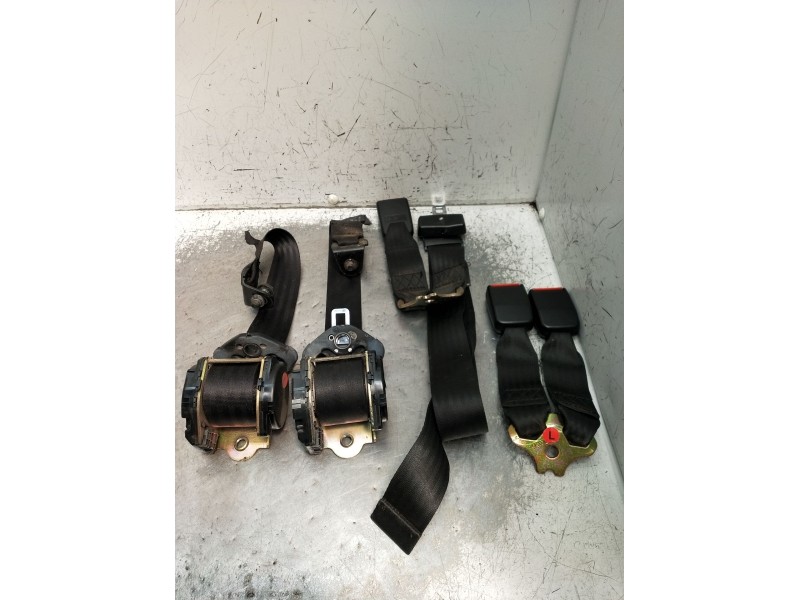 Recambio de juego cinturones trasero para ford escort v (aal, abl) 1.8 16v xr3i referencia OEM IAM  5P 1990