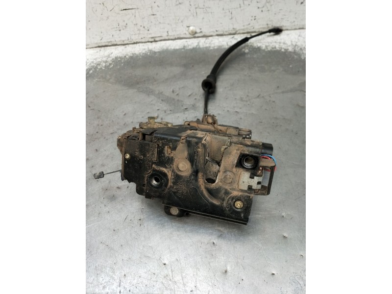 Recambio de motor cierre centralizado delantero izquierdo para volkswagen golf iv (1j1) 1.9 tdi referencia OEM IAM  5P 1998