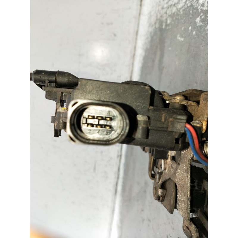 Recambio de motor cierre centralizado trasero derecho para volkswagen golf iv (1j1) 1.9 tdi referencia OEM IAM  5P 1998
