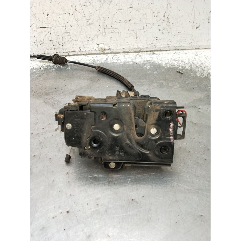 Recambio de motor cierre centralizado trasero izquierdo para volkswagen golf iv (1j1) 1.9 tdi referencia OEM IAM  5P 1998
