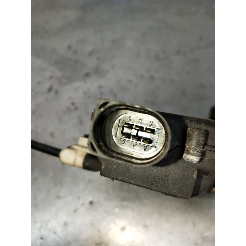 Recambio de motor cierre centralizado trasero izquierdo para volkswagen golf iv (1j1) 1.9 tdi referencia OEM IAM  5P 1998