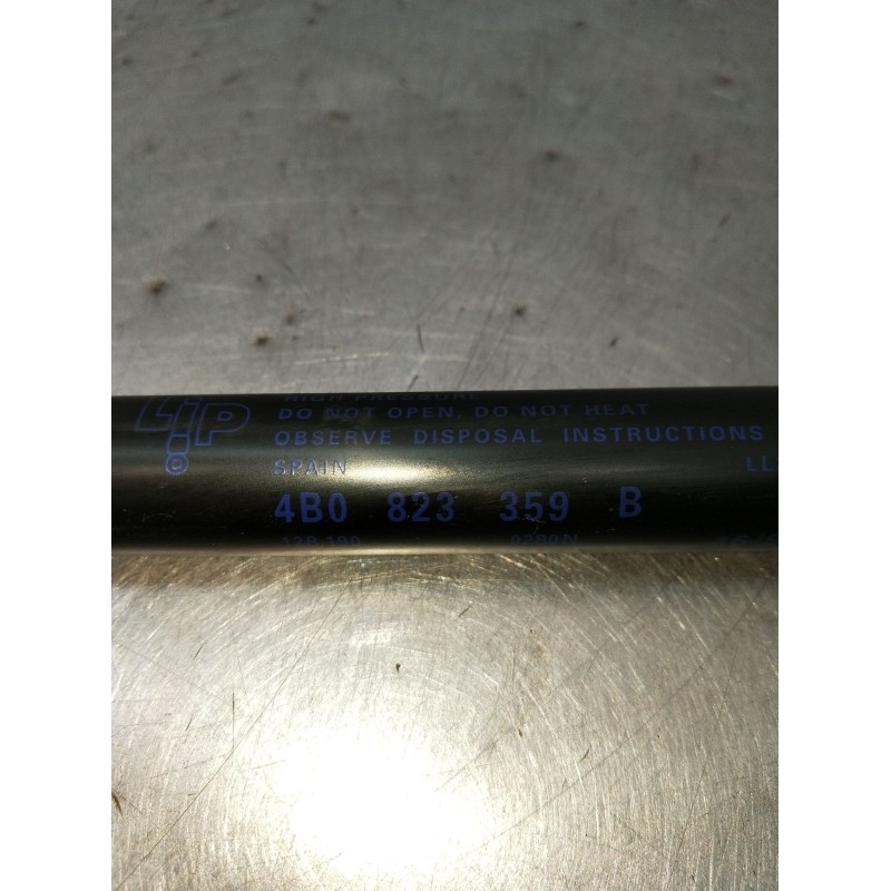 Recambio de amortiguadores maletero / porton para audi a6 c5 (4b2, 4b4) 1.8 t referencia OEM IAM 4B082359B  1998