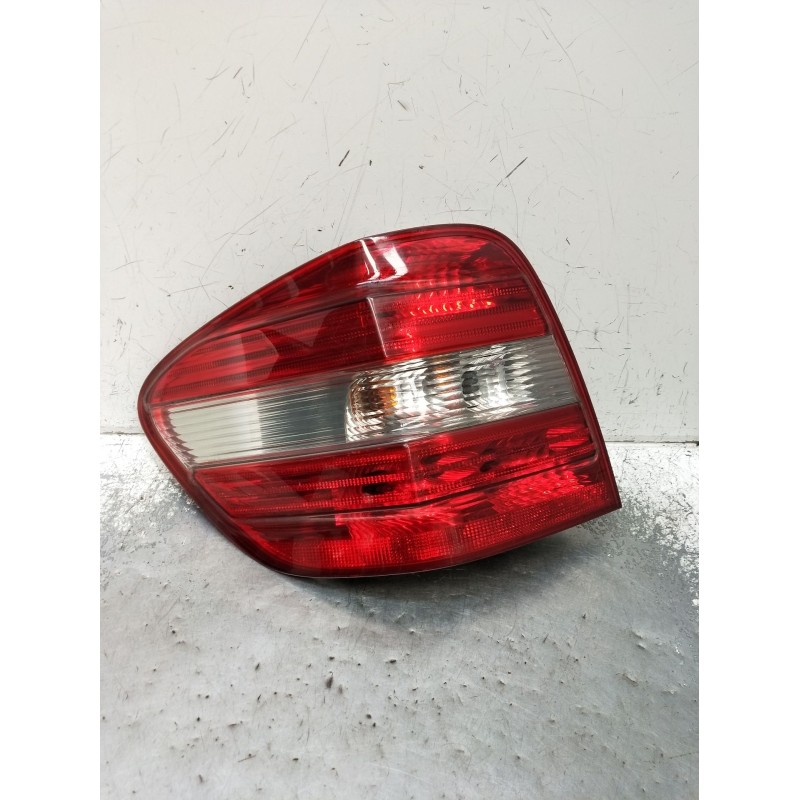 Recambio de piloto trasero izquierdo para mercedes-benz clase m (w164) ml 350 4-matic (164.186) referencia OEM IAM   2005