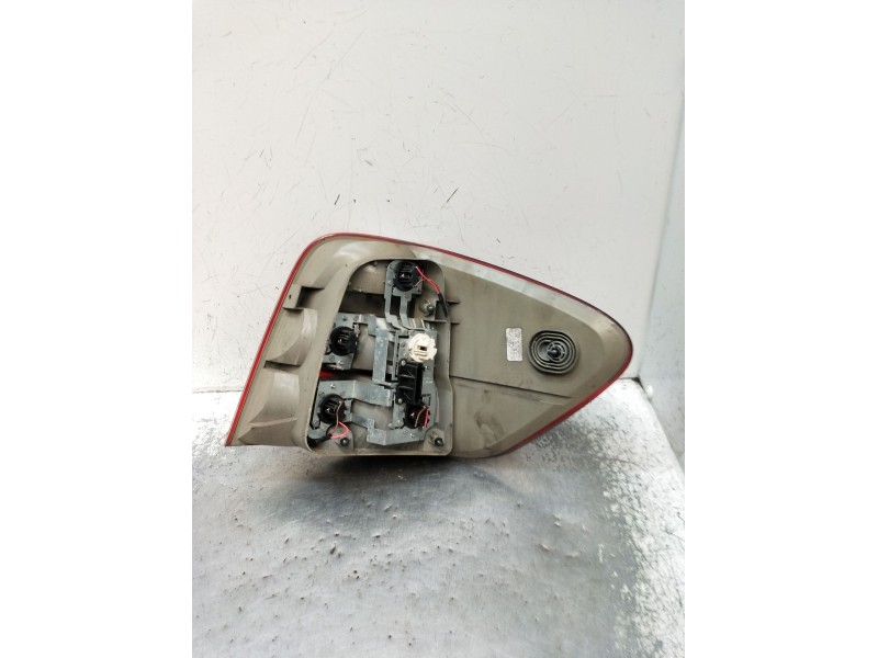 Recambio de piloto trasero izquierdo para mercedes-benz clase m (w164) ml 350 4-matic (164.186) referencia OEM IAM   2005