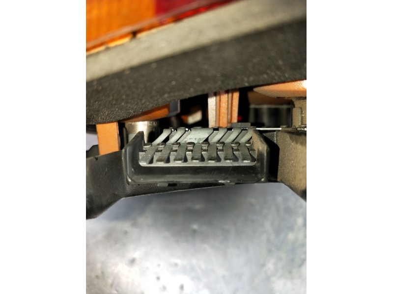 Recambio de piloto trasero derecho para ford escort v (aal, abl) 1.8 16v xr3i referencia OEM IAM   1990