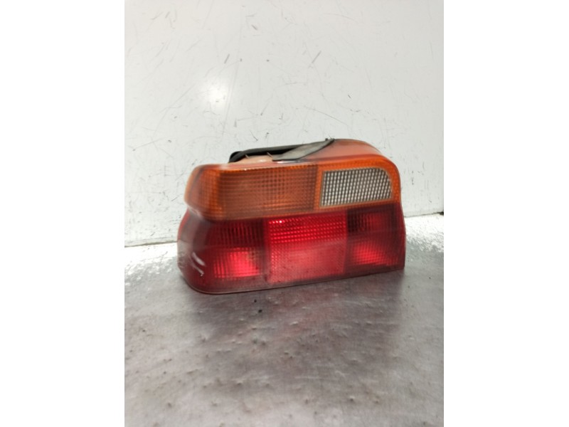 Recambio de piloto trasero izquierdo para ford escort v (aal, abl) 1.8 16v xr3i referencia OEM IAM   1990