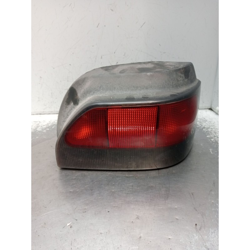 Recambio de piloto trasero derecho para renault clio i (b/c57_, 5/357_) 1.9 d (b/c/s576, b/c/s57l) referencia OEM IAM   1996
