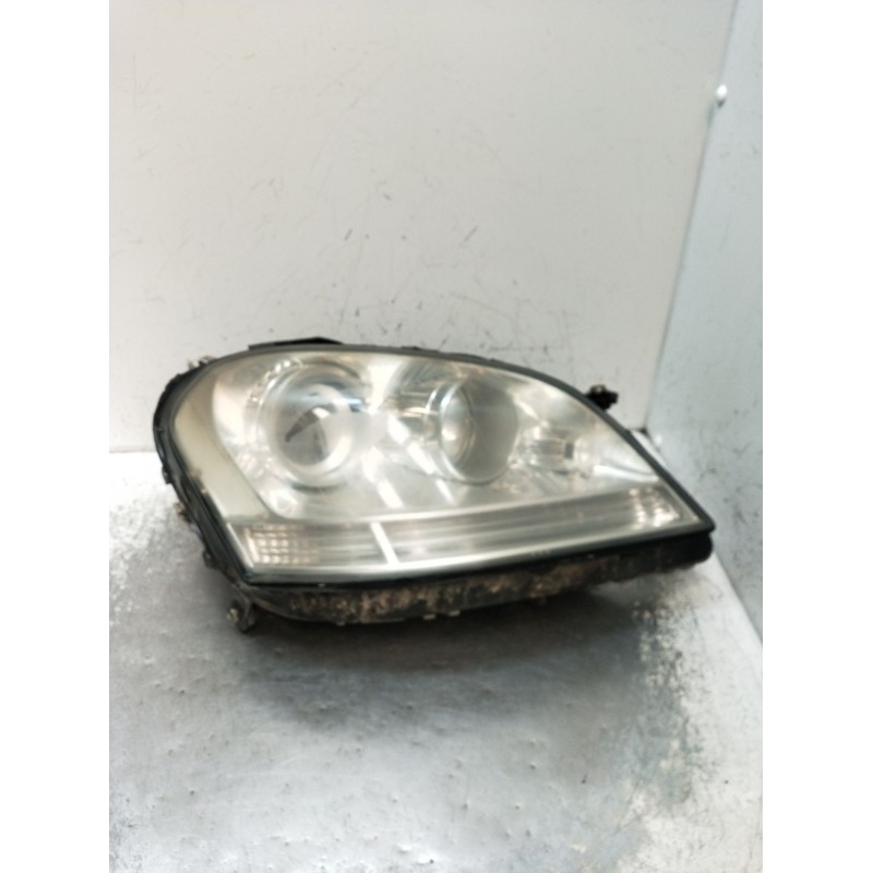Recambio de faro derecho para mercedes-benz clase m (w164) ml 350 4-matic (164.186) referencia OEM IAM   2005