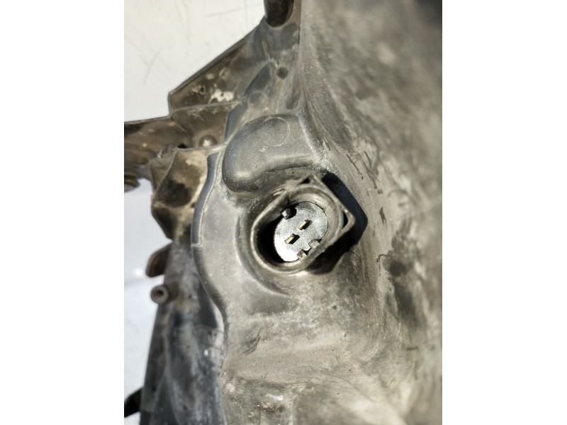 Recambio de faro derecho para mercedes-benz clase m (w164) ml 350 4-matic (164.186) referencia OEM IAM   2005