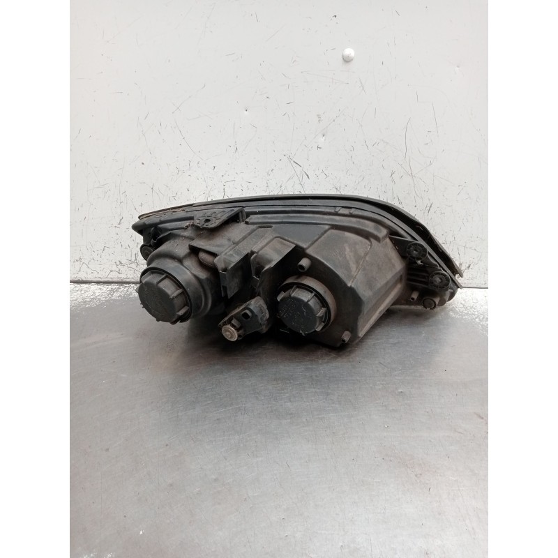 Recambio de faro izquierdo para kia sorento i (jc) 2.5 crdi referencia OEM IAM 921013E5XX  2006