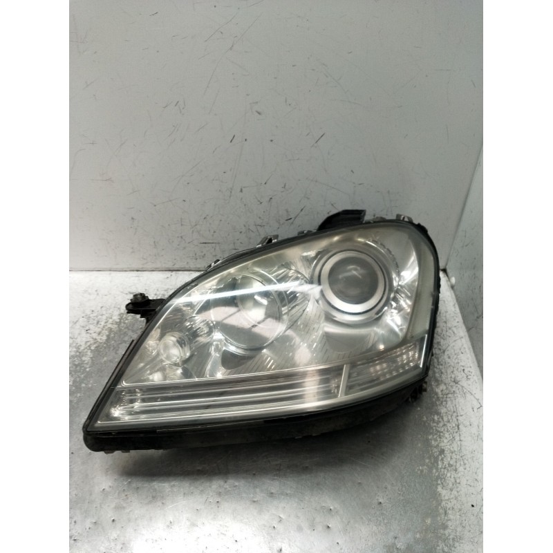 Recambio de faro izquierdo para mercedes-benz clase m (w164) ml 350 4-matic (164.186) referencia OEM IAM   2005
