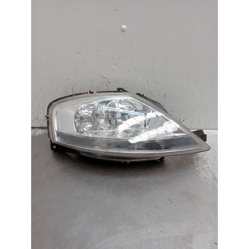 Recambio de faro derecho para citroën c3 i (fc_, fn_) 1.1 i referencia OEM IAM 085521117R  2006