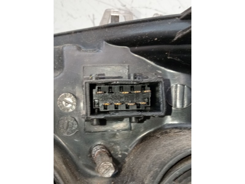 Recambio de faro derecho para citroën c3 i (fc_, fn_) 1.1 i referencia OEM IAM 085521117R  2006