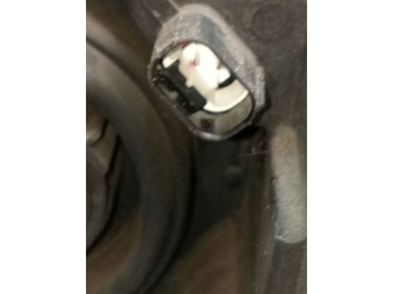 Recambio de faro derecho para bmw 3 (e46) 320 d referencia OEM IAM 63127165770 5830100001 2001