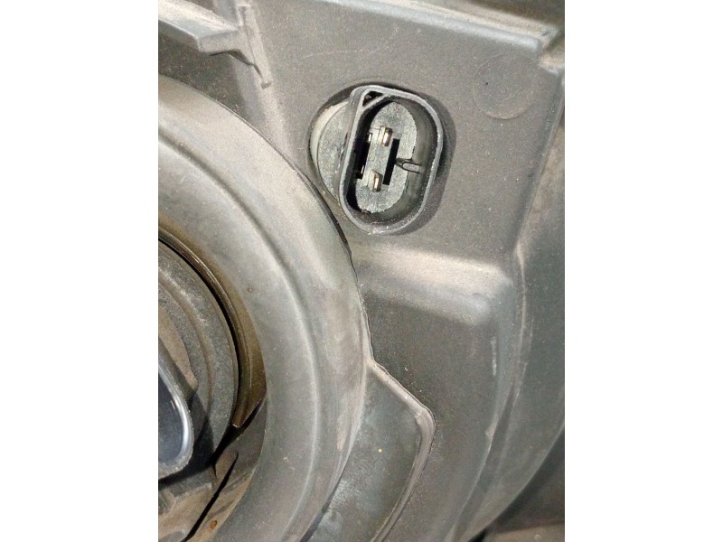 Recambio de faro izquierdo para bmw 3 (e46) 320 d referencia OEM IAM 63127165769 5830100000 2001