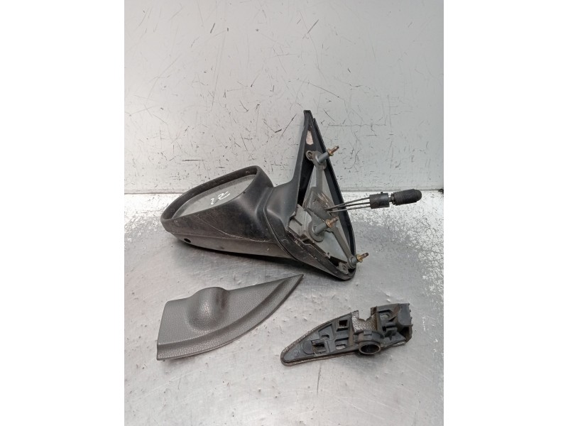 Recambio de retrovisor izquierdo para renault clio i (b/c57_, 5/357_) 1.9 d (b/c/s576, b/c/s57l) referencia OEM IAM  MANUAL 1996