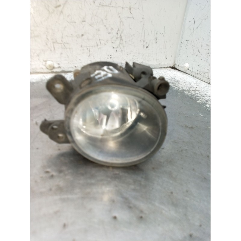 Recambio de faro antiniebla derecho para mercedes-benz clase m (w164) ml 350 4-matic (164.186) referencia OEM IAM 0305076022 A25