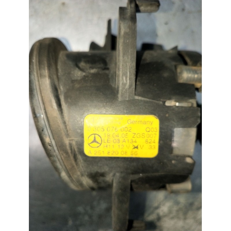 Recambio de faro antiniebla derecho para mercedes-benz clase m (w164) ml 350 4-matic (164.186) referencia OEM IAM 0305076022 A25