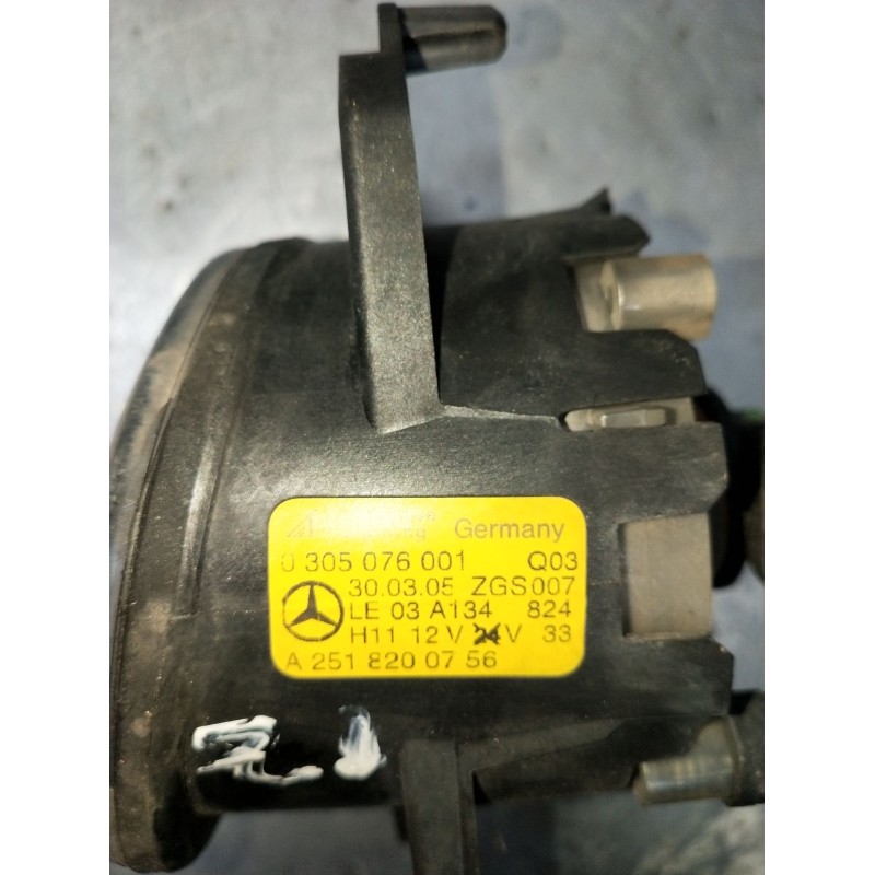 Recambio de faro antiniebla izquierdo para mercedes-benz clase m (w164) ml 350 4-matic (164.186) referencia OEM IAM 0305076001 A