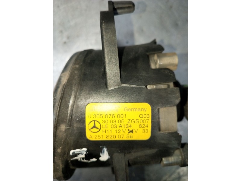 Recambio de faro antiniebla izquierdo para mercedes-benz clase m (w164) ml 350 4-matic (164.186) referencia OEM IAM 0305076001 A