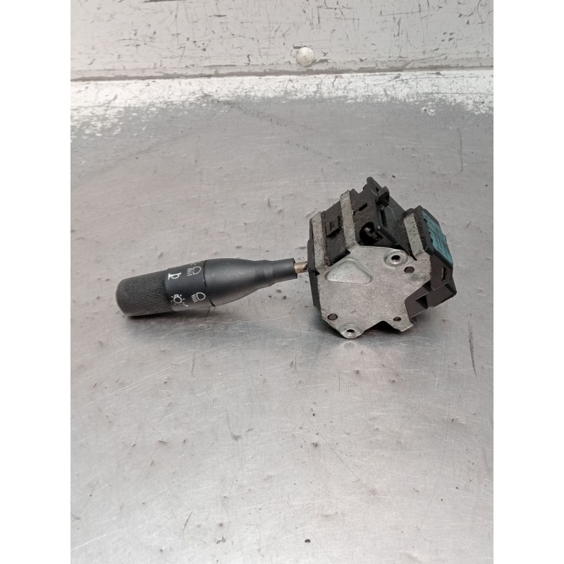 Recambio de mando luces para renault clio i (b/c57_, 5/357_) 1.9 d (b/c/s576, b/c/s57l) referencia OEM IAM 7700842114A 34360001 