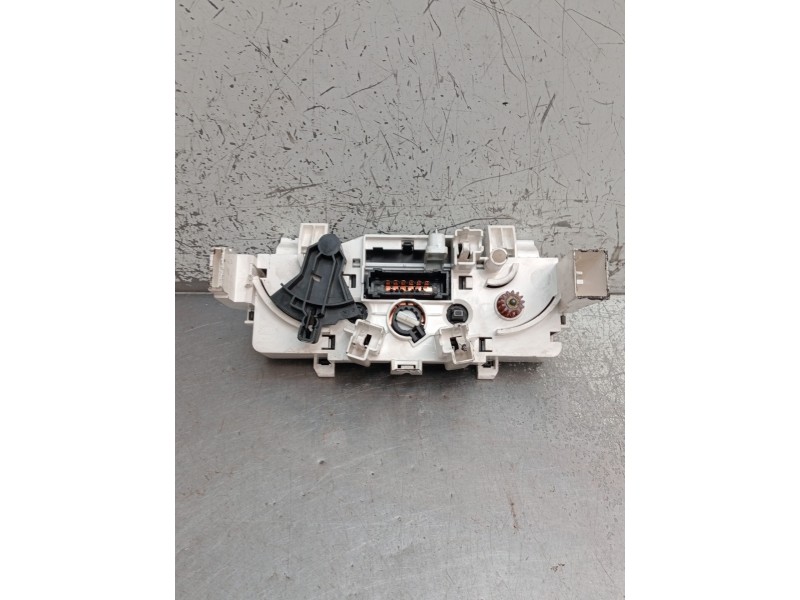 Recambio de mando calefaccion / aire acondicionado para citroën c3 i (fc_, fn_) 1.1 i referencia OEM IAM F664477S 69300001 2006
