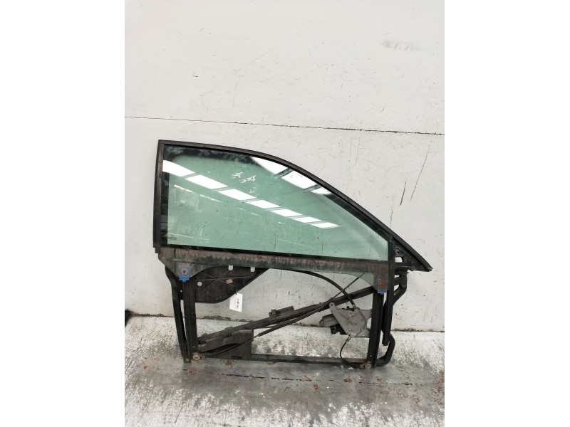 Recambio de elevalunas delantero derecho para audi a3 (8l1) 1.9 tdi referencia OEM IAM 8L3837754 3P 1996