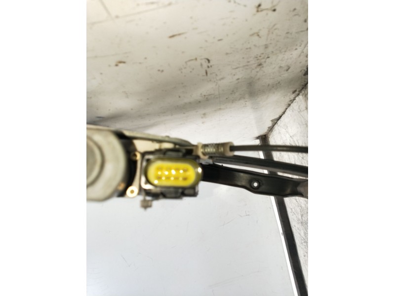 Recambio de elevalunas delantero derecho para audi a3 (8l1) 1.9 tdi referencia OEM IAM 8L3837754 3P 1996