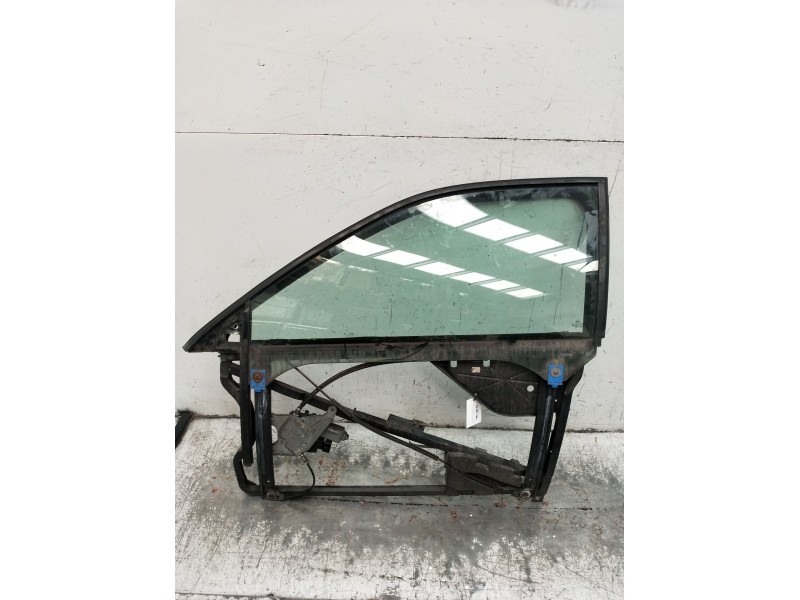 Recambio de elevalunas delantero izquierdo para audi a3 (8l1) 1.9 tdi referencia OEM IAM 8L3837753 3P 1996