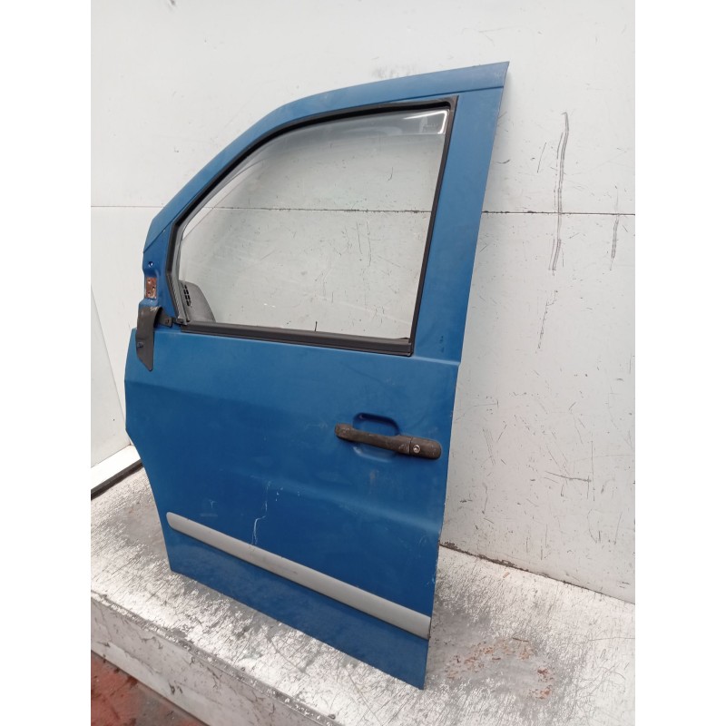 Recambio de puerta delantera izquierda para mercedes-benz vito furgoneta (w638) 110 d 2.3 (638.074, 638.078) referencia OEM IAM 