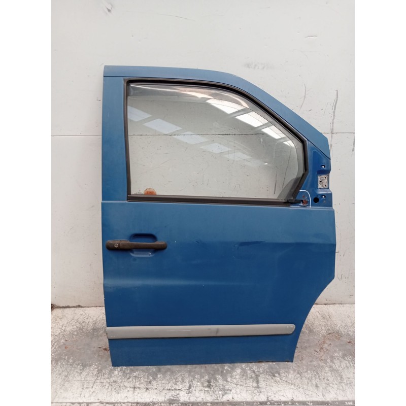 Recambio de puerta delantera derecha para mercedes-benz vito furgoneta (w638) 110 d 2.3 (638.074, 638.078) referencia OEM IAM   