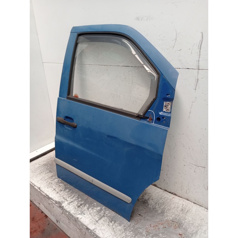 Recambio de puerta delantera derecha para mercedes-benz vito furgoneta (w638) 110 d 2.3 (638.074, 638.078) referencia OEM IAM   