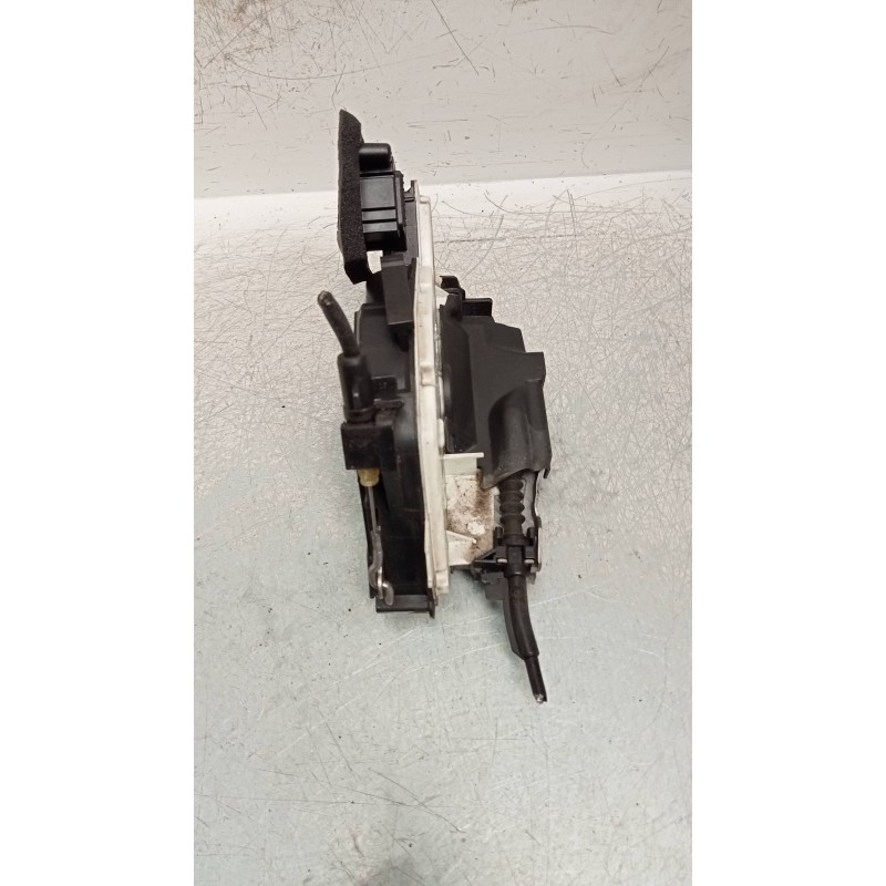 Recambio de motor cierre centralizado trasero izquierdo para volkswagen golf vii lim. advance bluemotion referencia OEM IAM 5K48