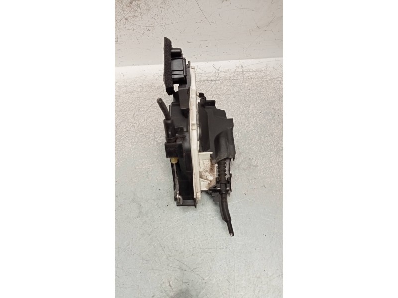 Recambio de motor cierre centralizado trasero izquierdo para volkswagen golf vii lim. advance bluemotion referencia OEM IAM 5K48