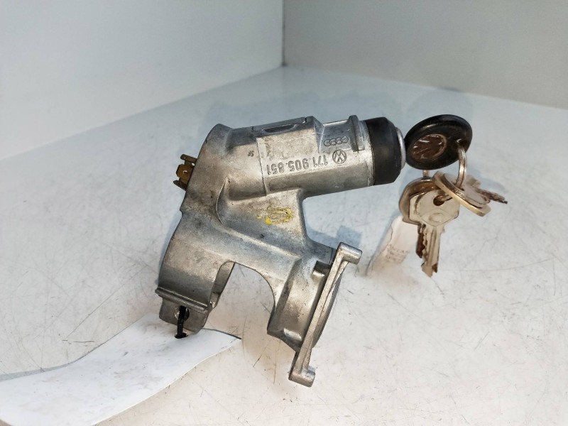 Recambio de conmutador de arranque para volkswagen santana (327) 2.0 referencia OEM IAM 171905851  