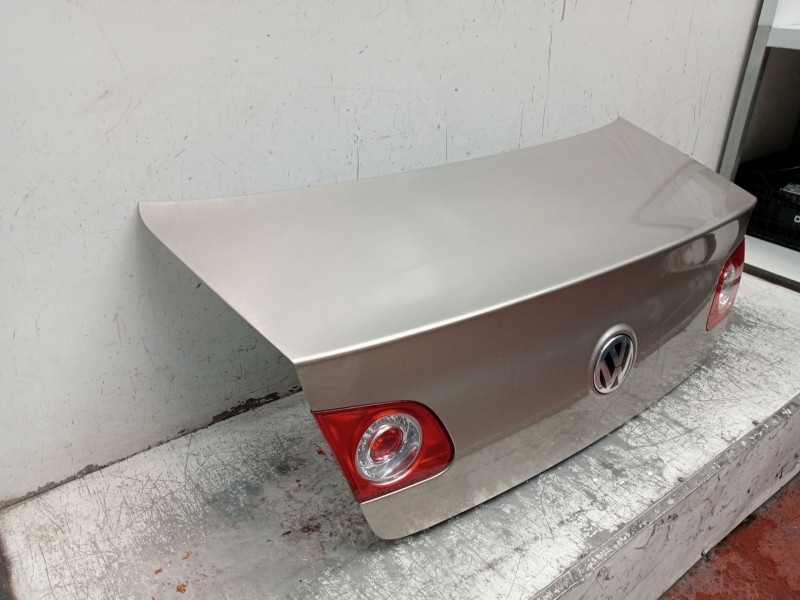 Recambio de tapa maletero para volkswagen passat b6 (3c2) 2.0 tdi 16v referencia OEM IAM   